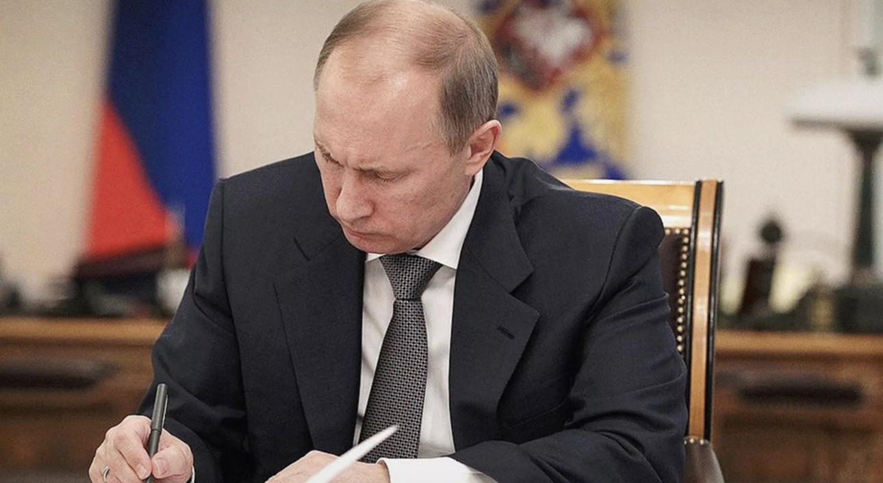 Президент РФ подписал закон по упрощению взаимодействия лесного бизнеса и власти